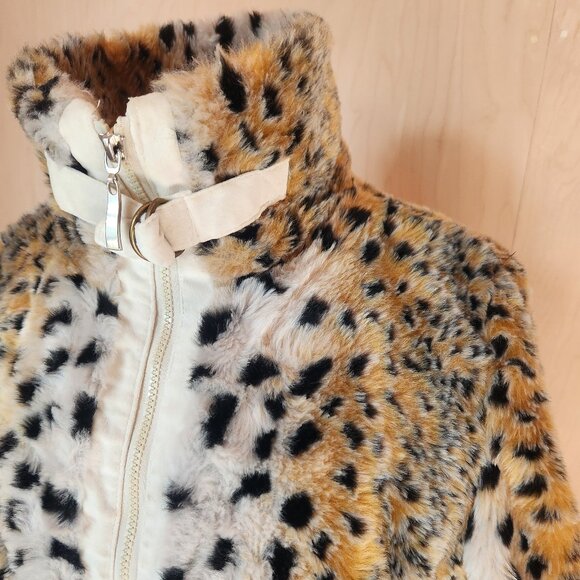 Leopard Print Faux Fur Bomber Jacket - Picture 3 of 4